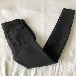 Levi’s 710 super skinny jeans